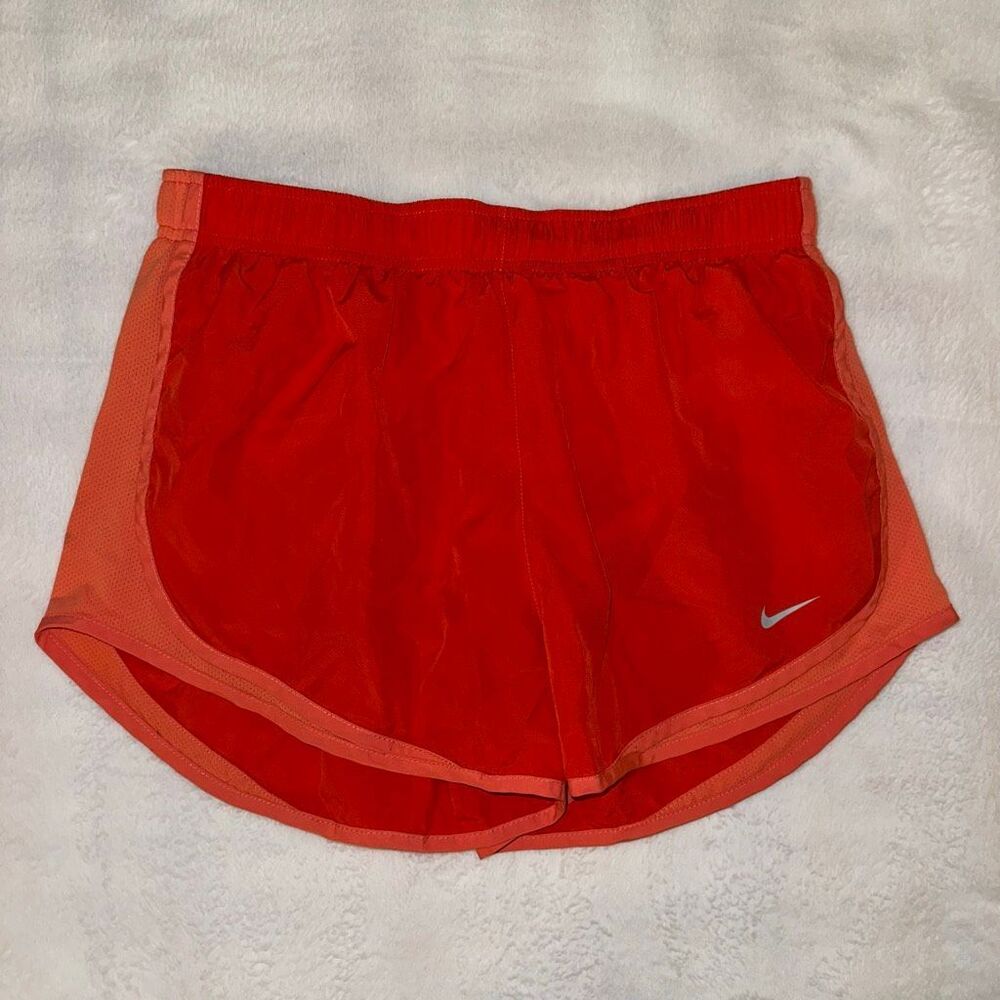 Nike Dri-Fit Women’s Large Running Shorts Coral Red Orange Gently Worn Flaw
